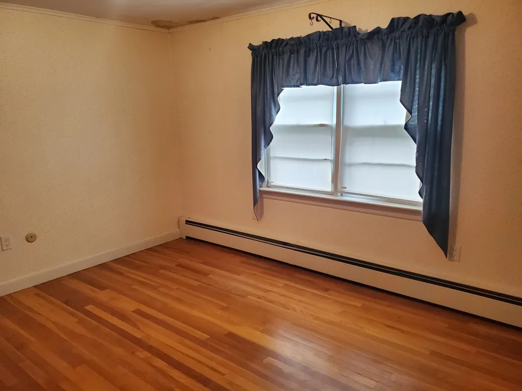 8 Cross Street Belmont NH 03220