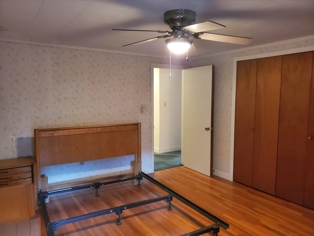 8 Cross Street Belmont NH 03220
