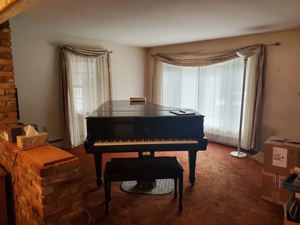 8 Cross Street Belmont NH 03220
