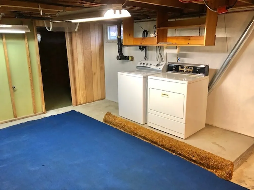 8 Cross Street Belmont NH 03220