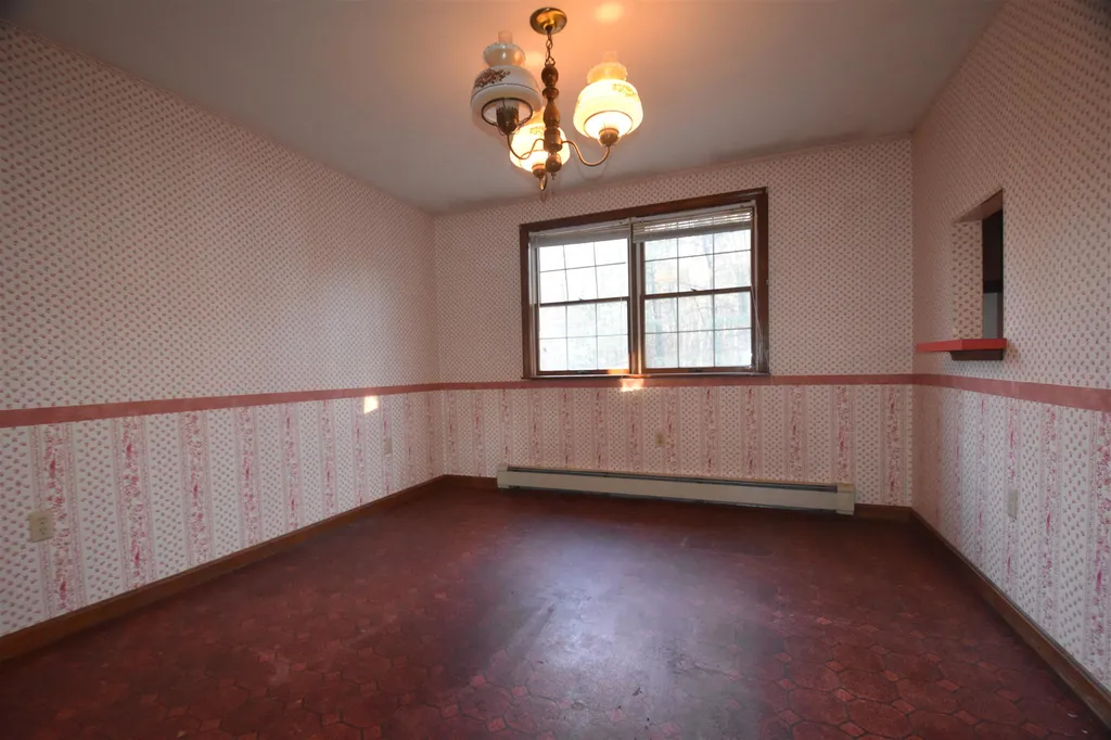 119 Oak Street Rochester NH 03839