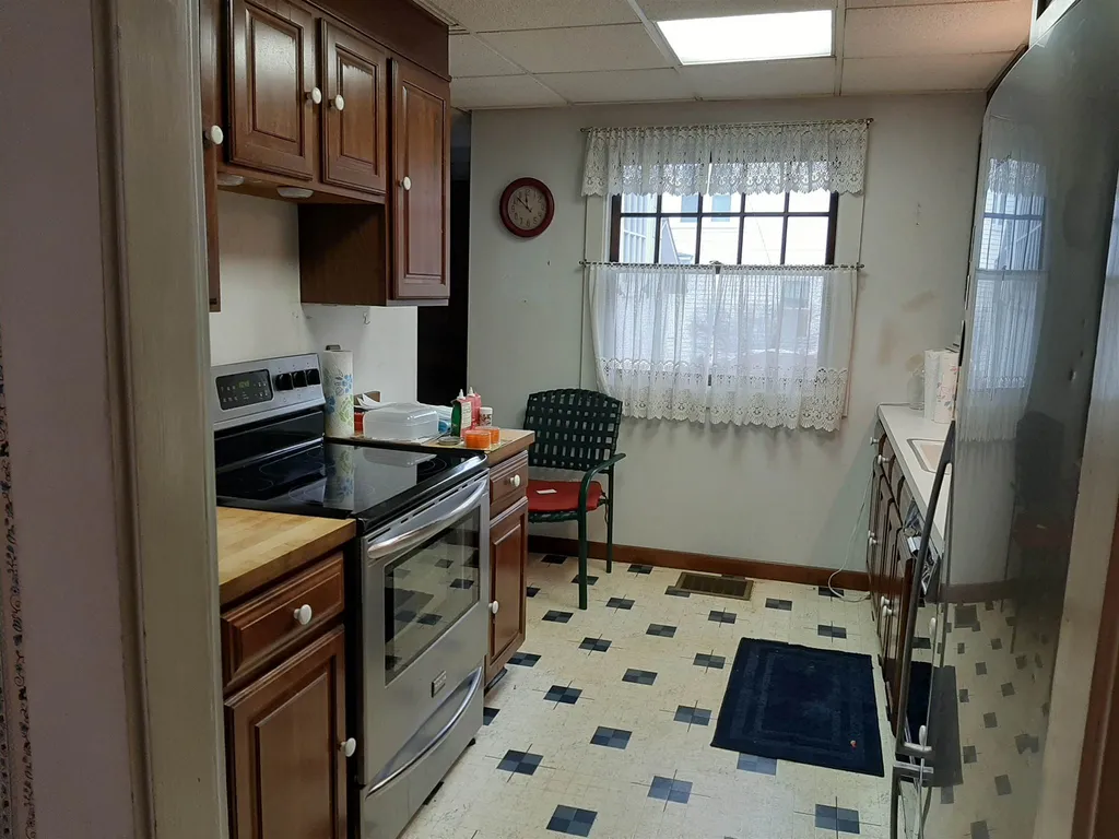 37 Eastern Avenue Keene NH 03431