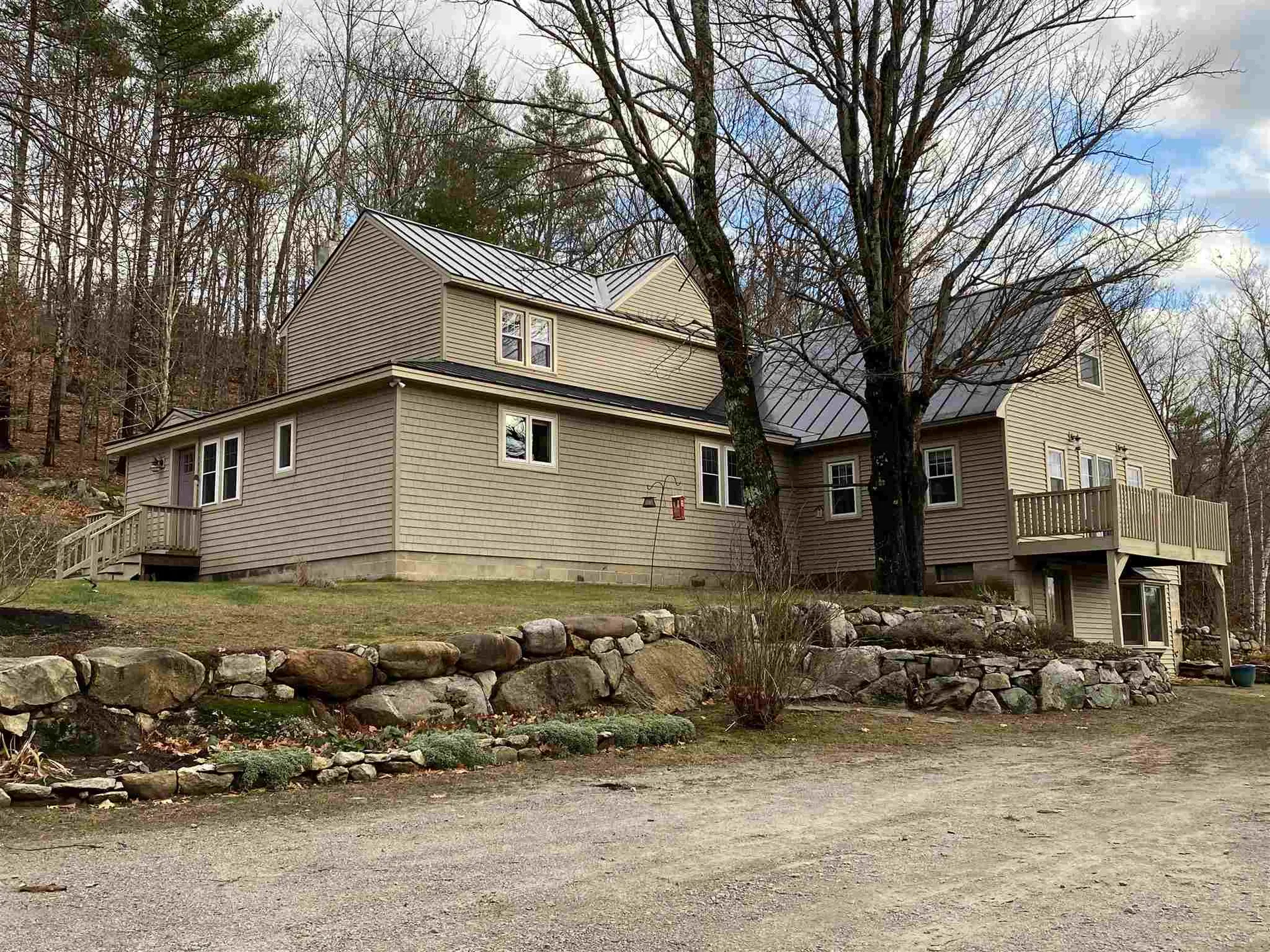 359 White Plains Road Webster NH 03303