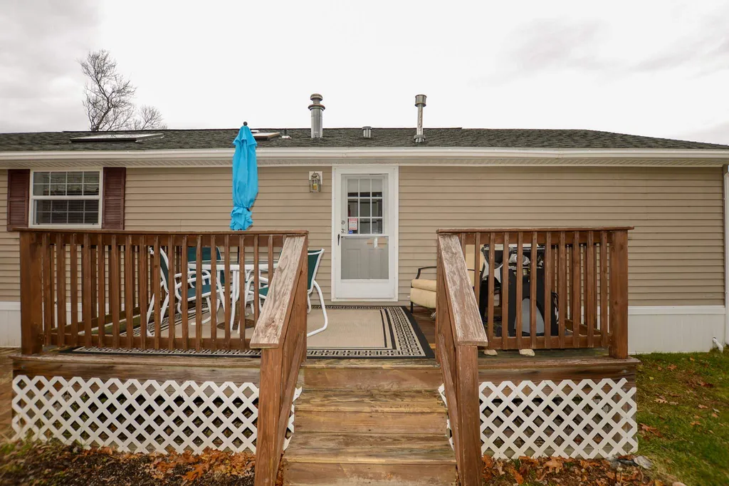 29 Boa Lane Seabrook NH 03874