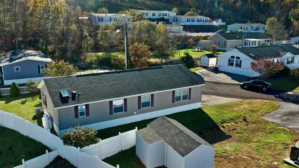 29 Boa Lane Seabrook NH 03874