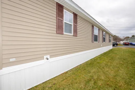 29 Boa Lane Seabrook NH 03874