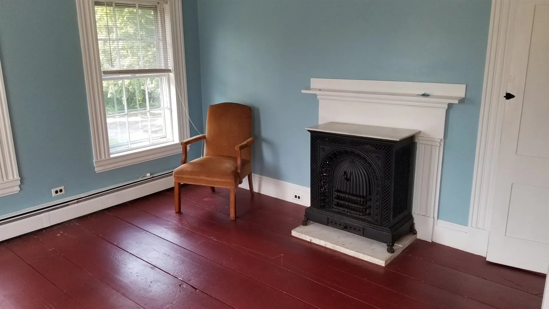 118 North Main Street Wolfeboro NH 03894