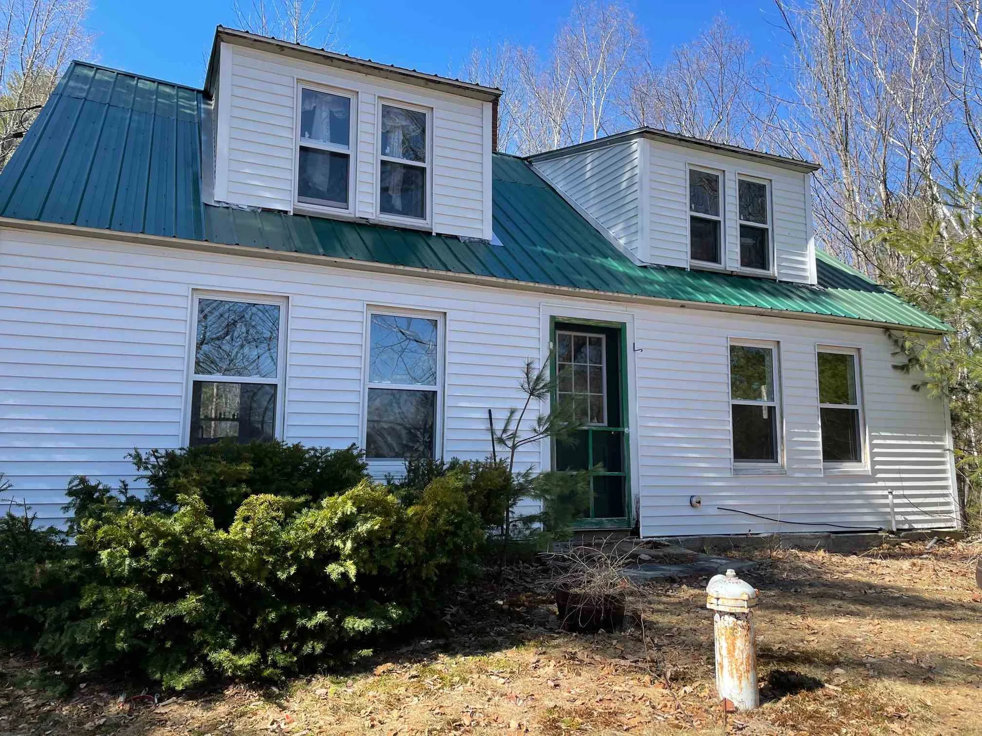 2 Island Path Ossipee NH 03864