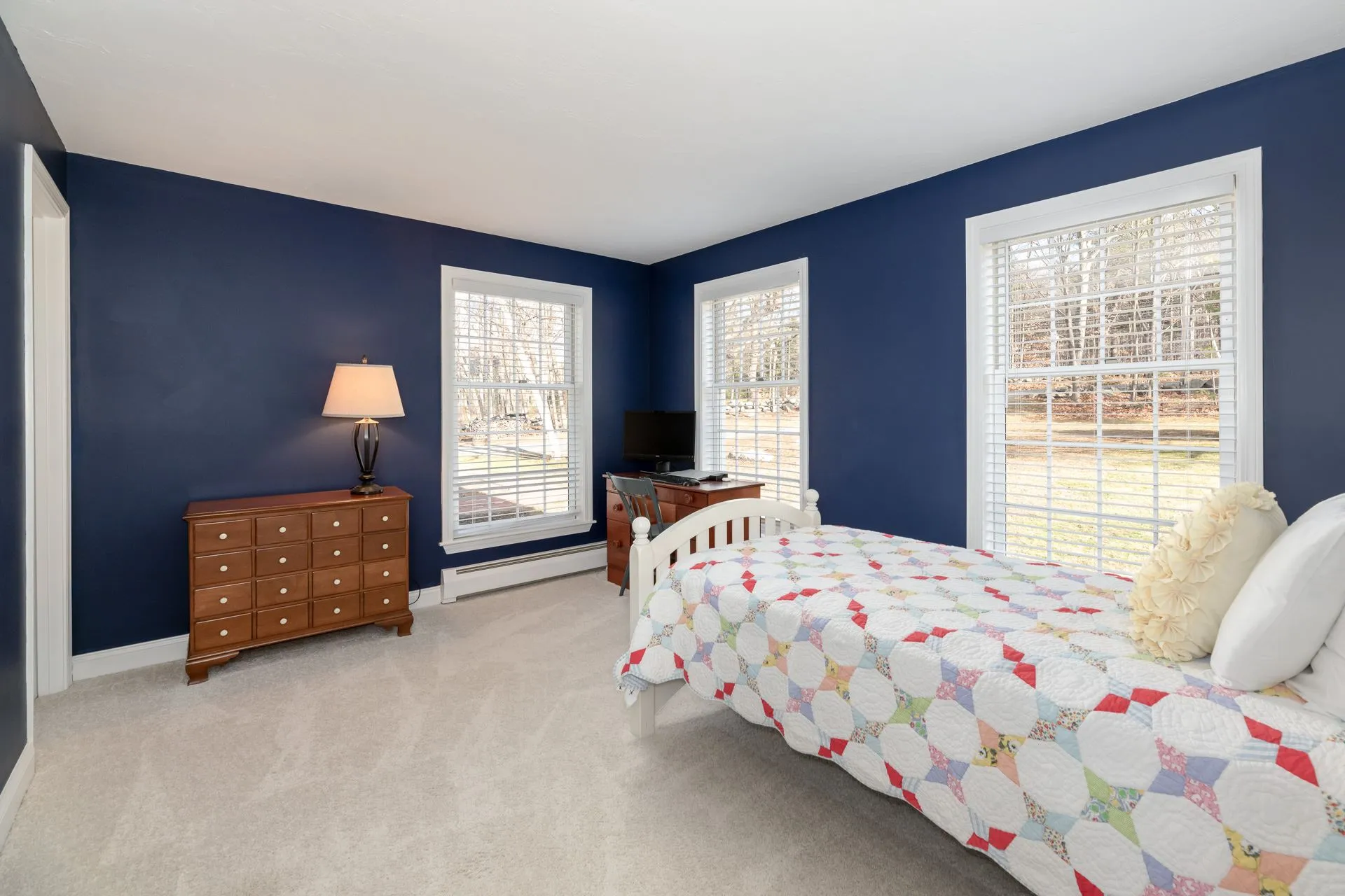 27 Pease Road Meredith NH 03253