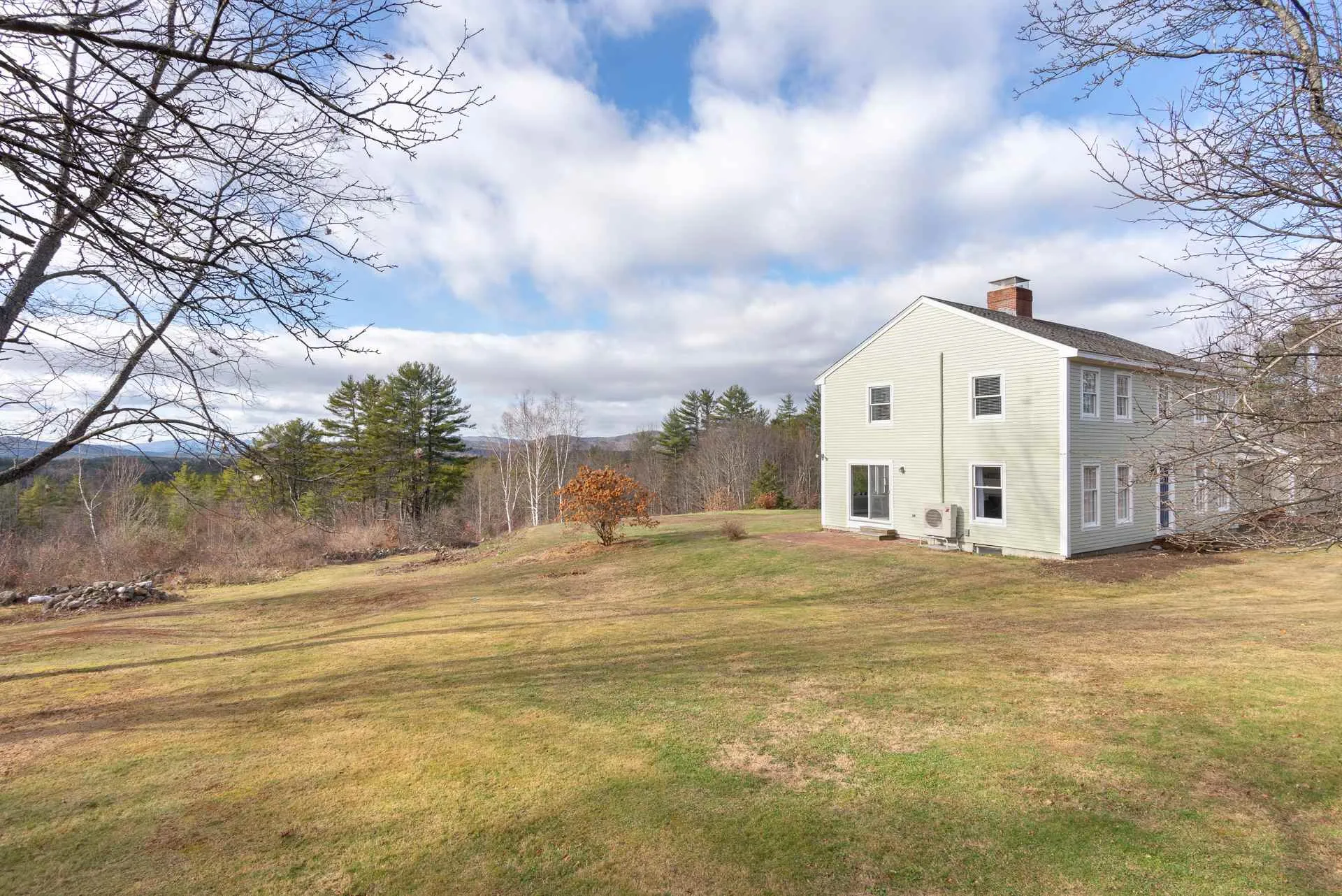 27 Pease Road Meredith NH 03253