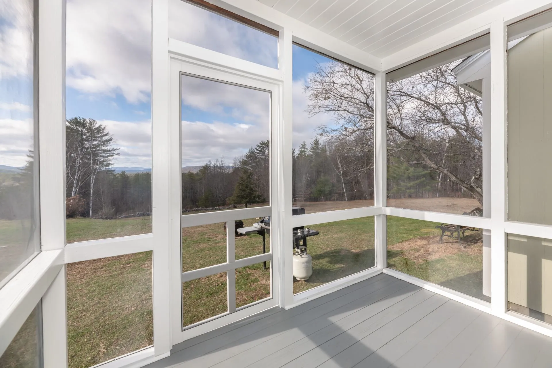 27 Pease Road Meredith NH 03253