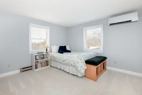27 Pease Road Meredith NH 03253