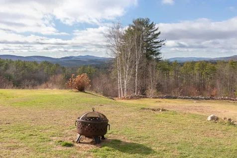 27 Pease Road Meredith NH 03253