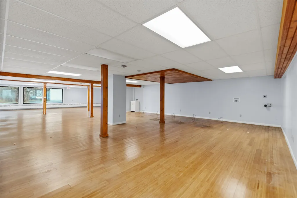 4 Center Street Wolfeboro NH 03894