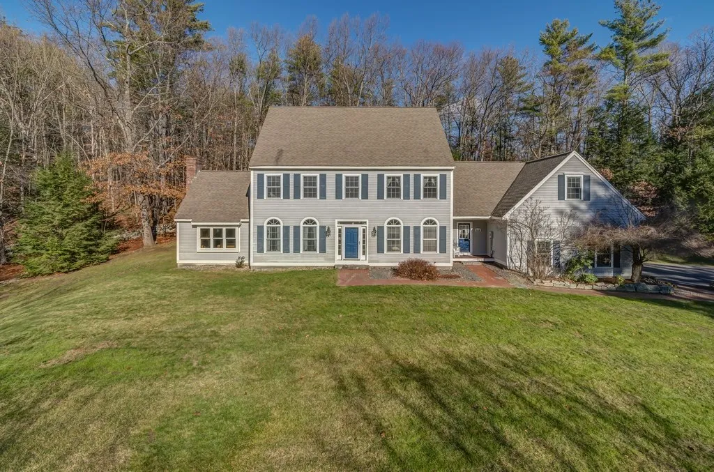 14 Deer Hollow Drive Amherst NH 03031
