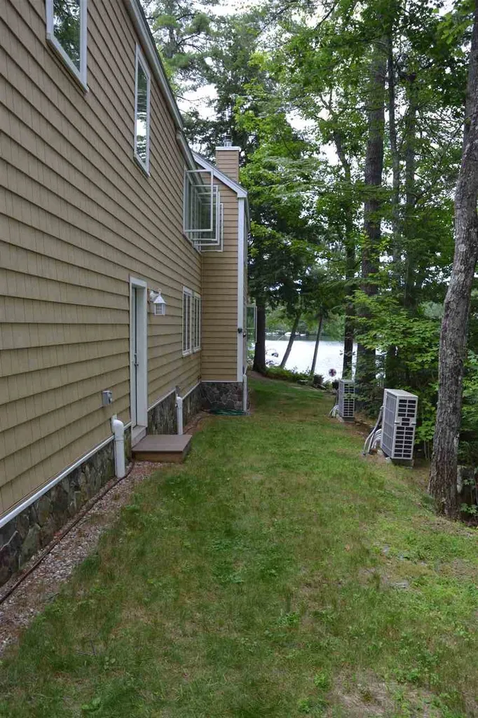 66 Governor Wentworth Highway Tuftonboro NH 03816