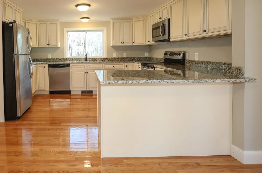 13 Sunrise Terrace Plaistow NH 03865