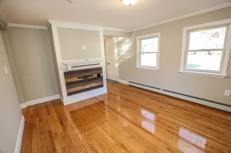 13 Sunrise Terrace Plaistow NH 03865