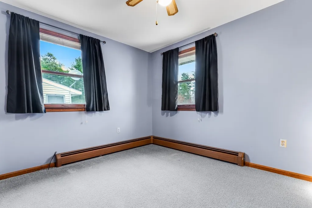 726 W Hollis Street Nashua NH 03062