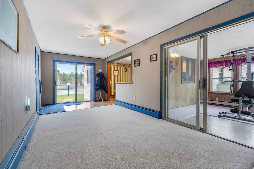 726 W Hollis Street Nashua NH 03062