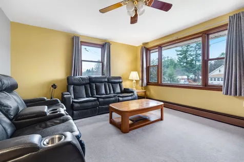 726 W Hollis Street Nashua NH 03062