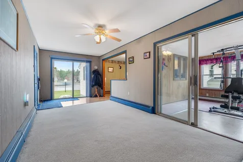 726 W Hollis Street Nashua NH 03062