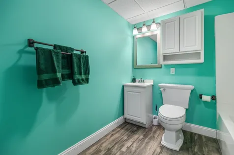 726 W Hollis Street Nashua NH 03062