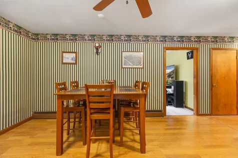 726 W Hollis Street Nashua NH 03062