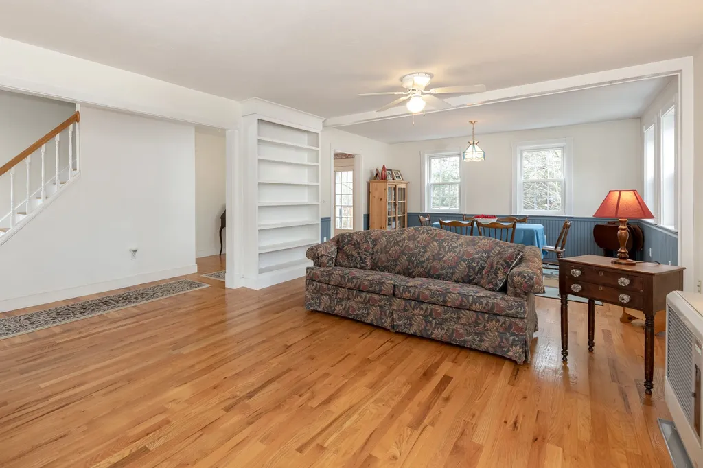 37 Dolloff Brook Road Meredith NH 03253