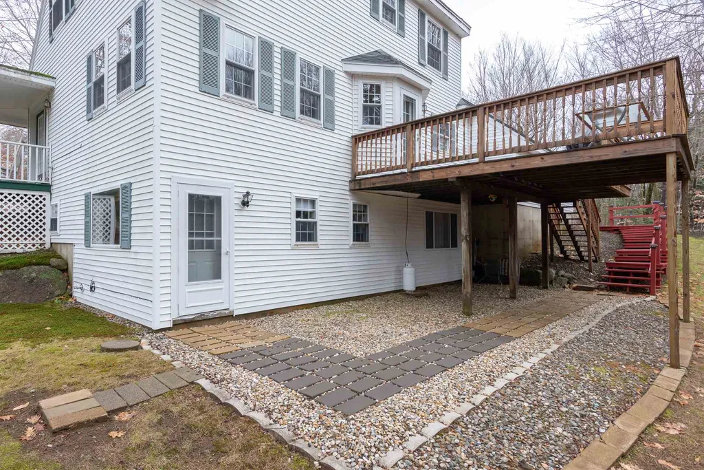 37 Dolloff Brook Road Meredith NH 03253