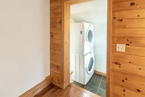 136 Stowell Road Norwich VT 05055