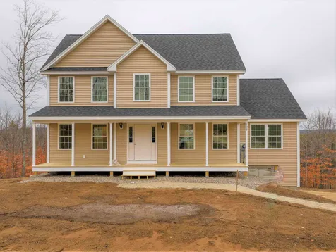 103 Richards Way Farmington NH 03835