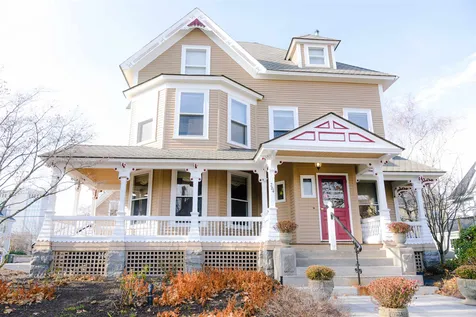 764 Chestnut Street Manchester NH 03104
