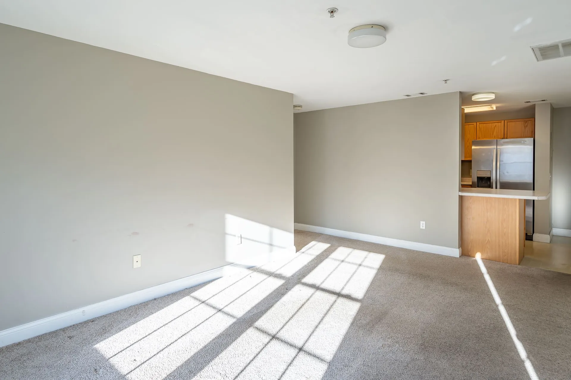 6 Crestview Circle Londonderry NH 03053