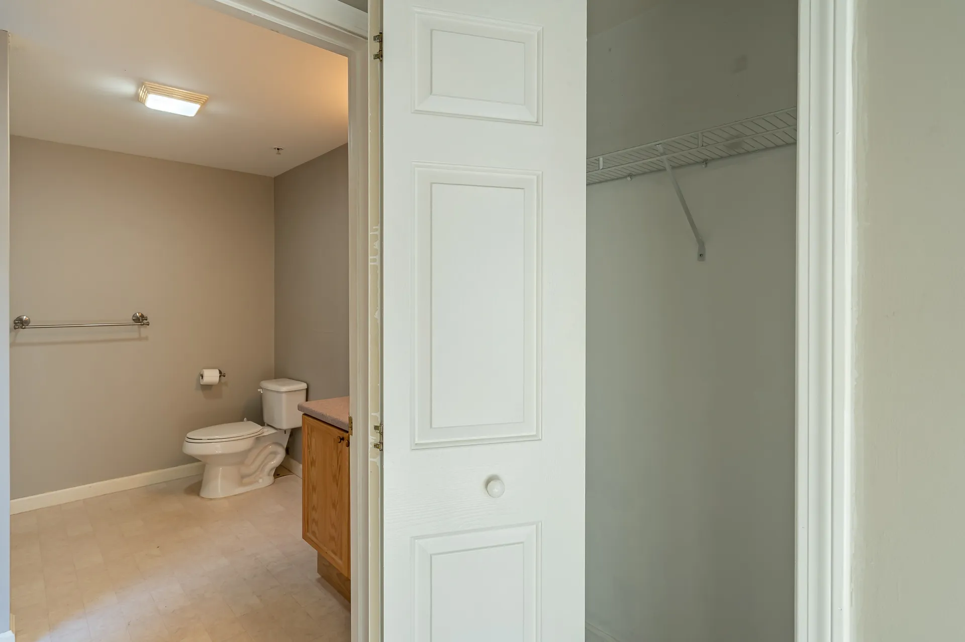 6 Crestview Circle Londonderry NH 03053