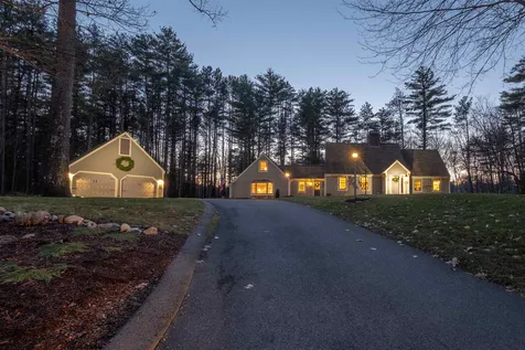 120 Blanford Place Bedford NH 03110