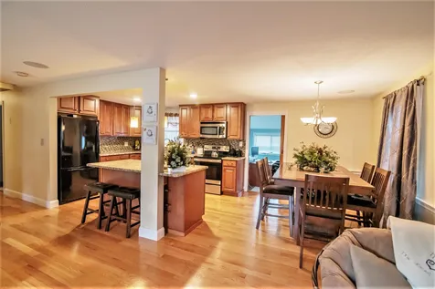 6 Bluebird Lane Atkinson NH 03811