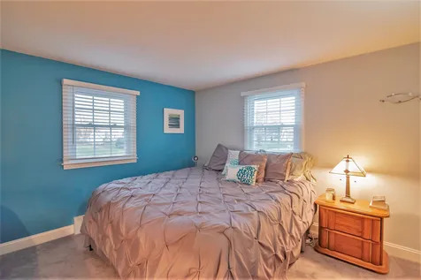 6 Bluebird Lane Atkinson NH 03811