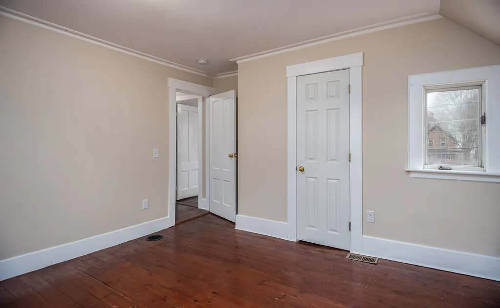 7 Friendship Street Rochester NH 03867