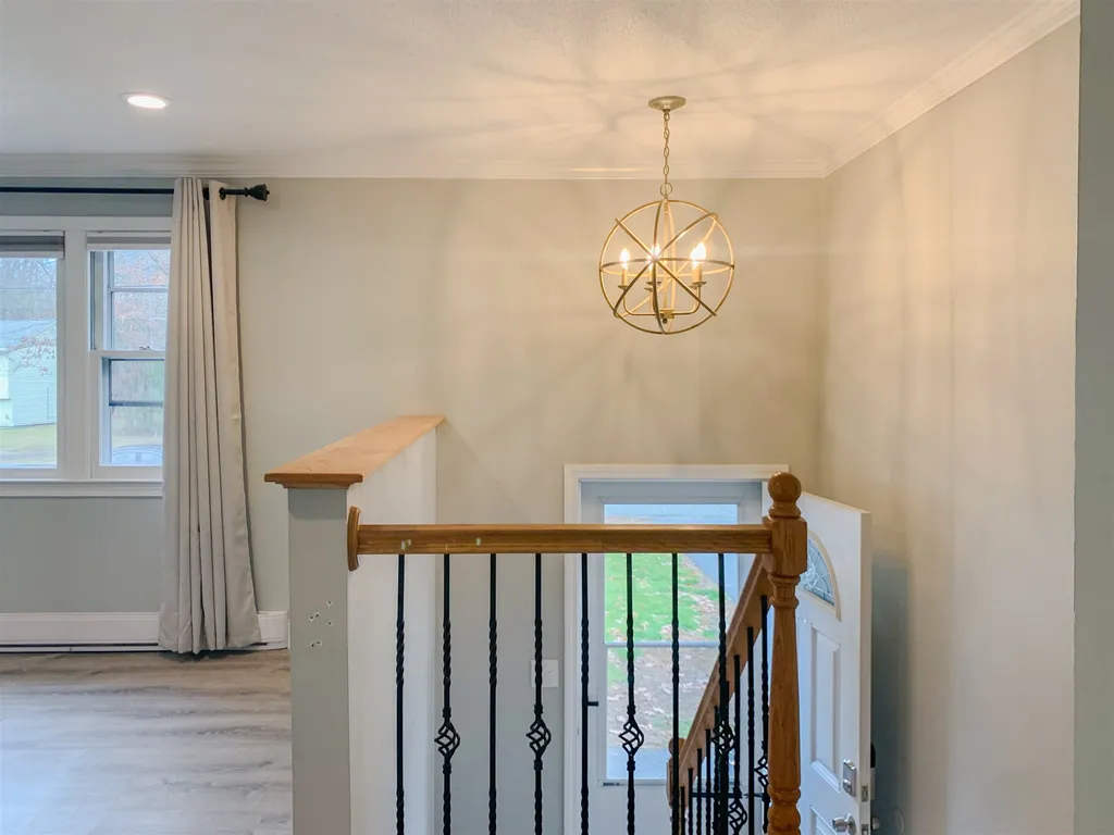 25 Derryfield Road Derry NH 03038