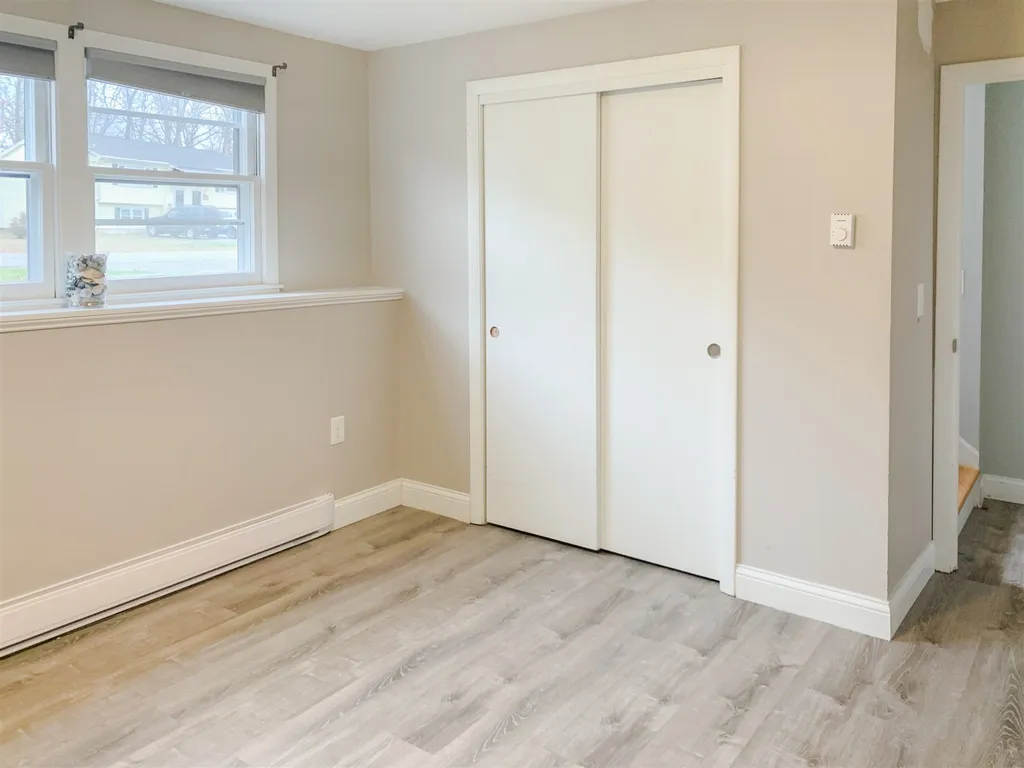 25 Derryfield Road Derry NH 03038