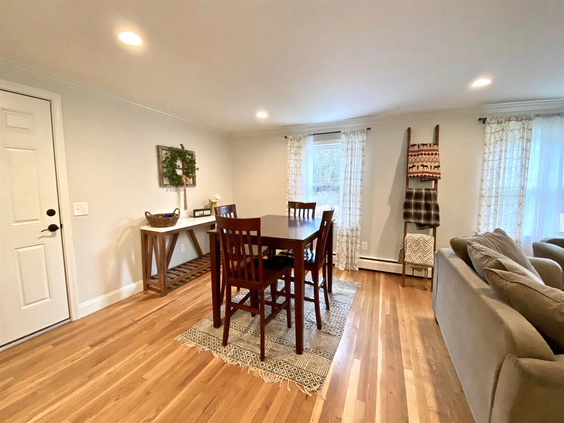 12 Hobbs Road North Hampton NH 03862