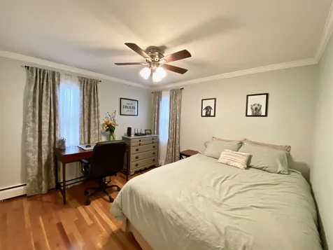 12 Hobbs Road North Hampton NH 03862