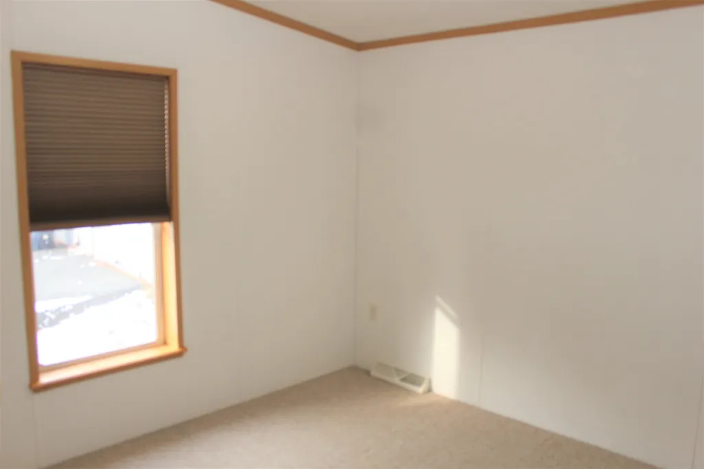 23 Pillsbury Street Enfield NH 03748