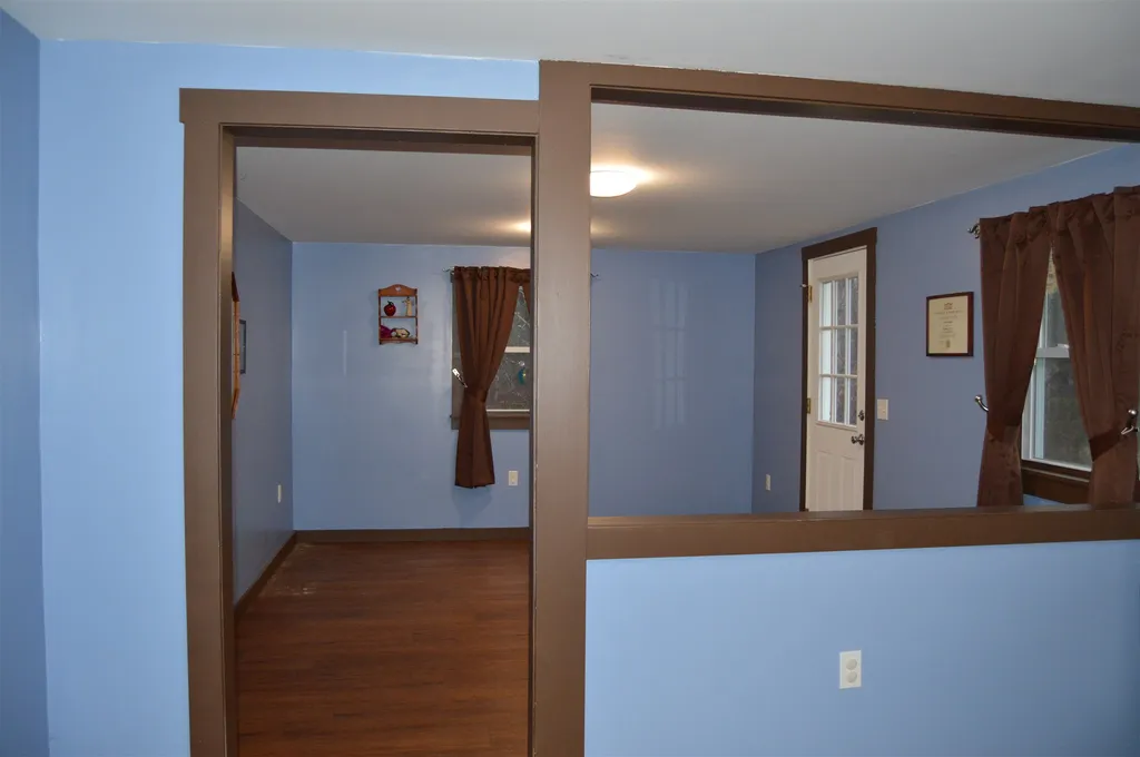 23 Pillsbury Street Enfield NH 03748