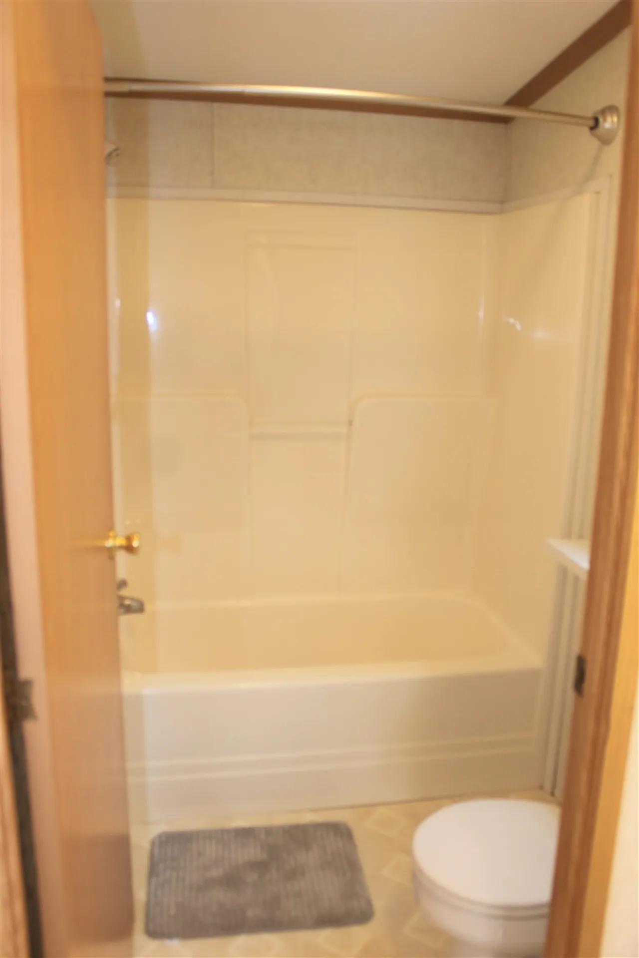 23 Pillsbury Street Enfield NH 03748