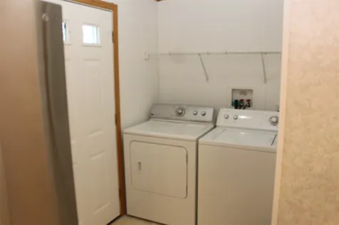 23 Pillsbury Street Enfield NH 03748