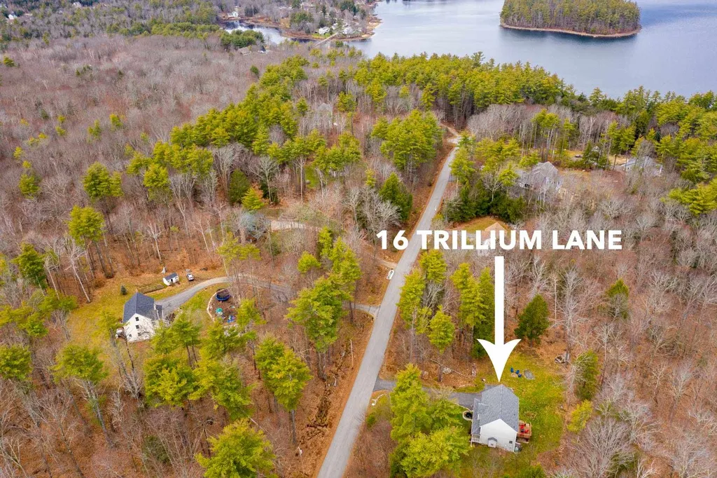16 Trillium Lane Northwood NH 03261