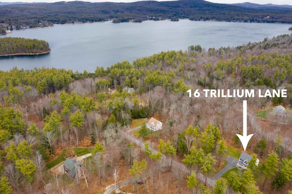 16 Trillium Lane Northwood NH 03261