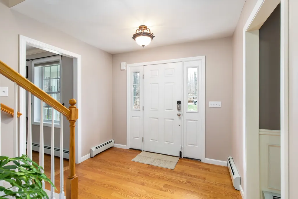 16 Trillium Lane Northwood NH 03261